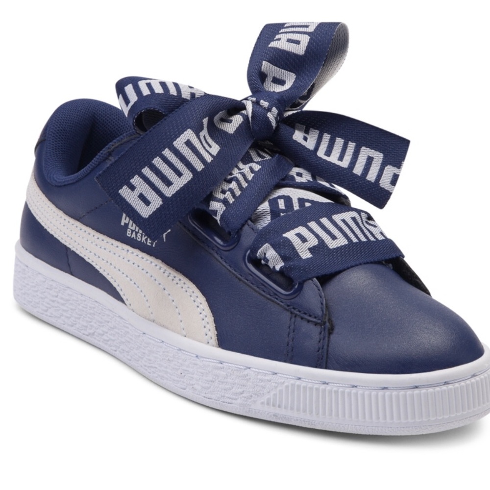 puma basket heart DE athletic shoe